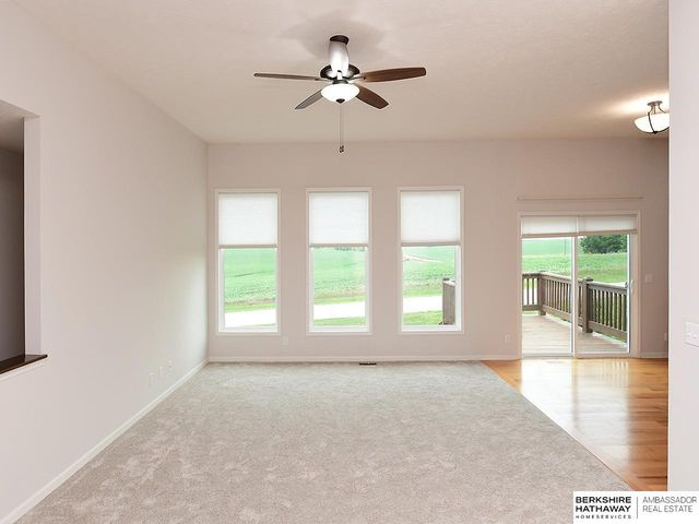 130 Broken Arrow Circle, Yutan, NE 68073