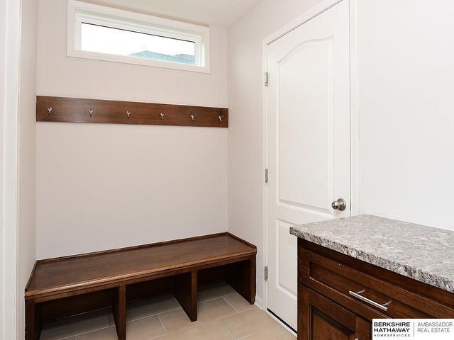 130 Broken Arrow Circle, Yutan, NE 68073