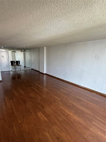 2801 NE 183rd Street 1914W, Aventura, FL 33160