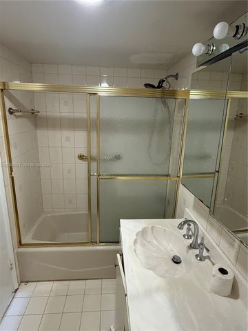 2801 NE 183rd Street 1914W, Aventura, FL 33160