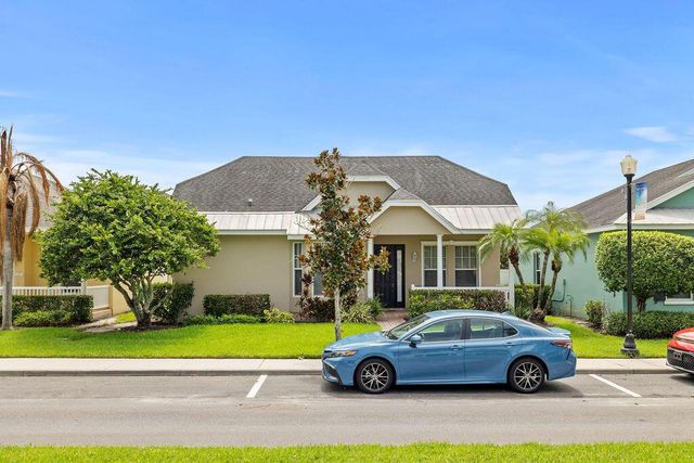 10518 SW Westlawn Boulevard, Port Saint Lucie, FL 34987