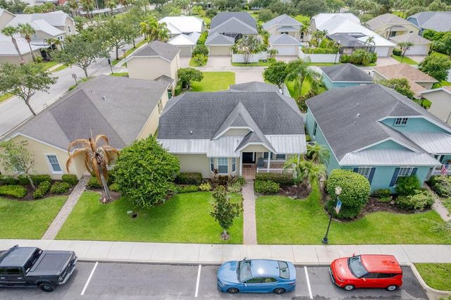10518 SW Westlawn Boulevard, Port Saint Lucie, FL 34987