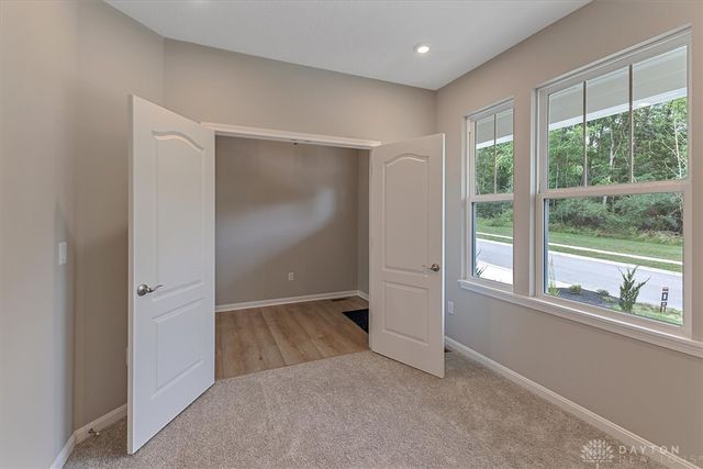 2623 Golden Leaf Drive, Beavercreek, OH 45431