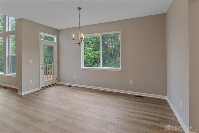 2623 Golden Leaf Drive, Beavercreek, OH 45431