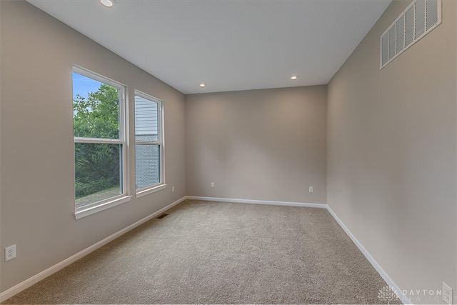 2623 Golden Leaf Drive, Beavercreek, OH 45431