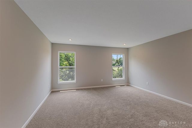 2623 Golden Leaf Drive, Beavercreek, OH 45431