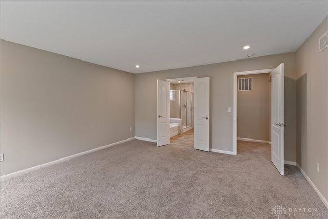 2623 Golden Leaf Drive, Beavercreek, OH 45431