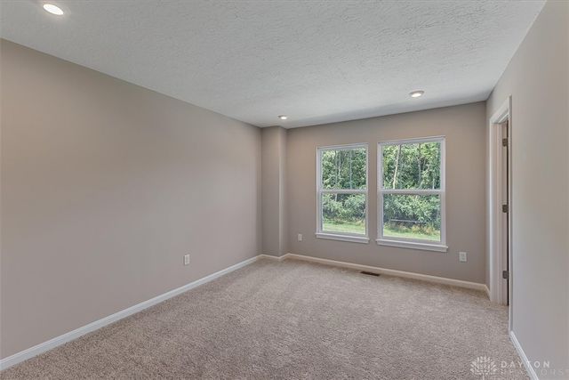 2623 Golden Leaf Drive, Beavercreek, OH 45431