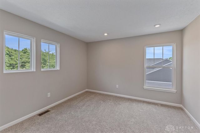 2623 Golden Leaf Drive, Beavercreek, OH 45431