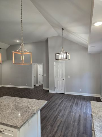 3384 Lake Kathy Road, Tunnel Hill, GA 30755