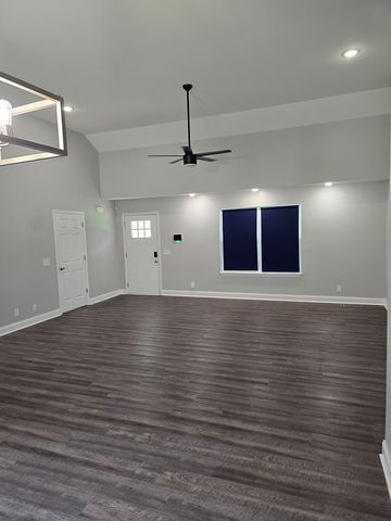 3384 Lake Kathy Road, Tunnel Hill, GA 30755