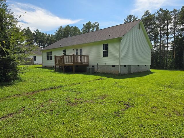 3384 Lake Kathy Road, Tunnel Hill, GA 30755