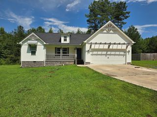 3384 Lake Kathy Road, Tunnel Hill, GA 30755