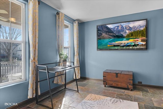 123 Eisenhower Drive, Oswego, IL 60543