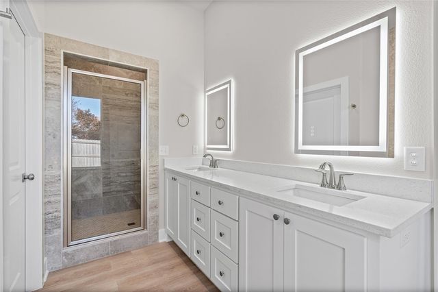 936 S Liberty Drive, Fayetteville, AR 72701