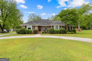 109 Maple Drive, Barnesville, GA 30204