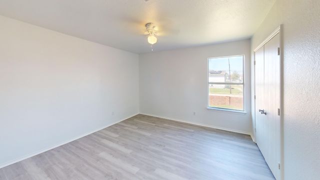 6031 Susanna Drive, Grand Prairie, TX 75052