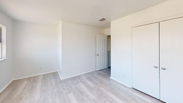 6031 Susanna Drive, Grand Prairie, TX 75052