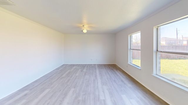 6031 Susanna Drive, Grand Prairie, TX 75052