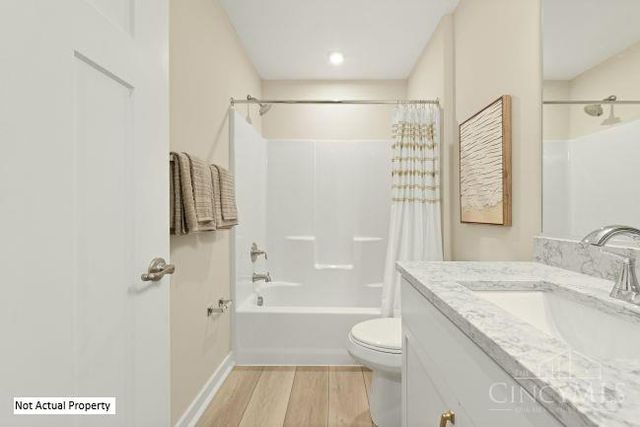 1742 Penelope Place, Turtle Creek Twp, OH 45036