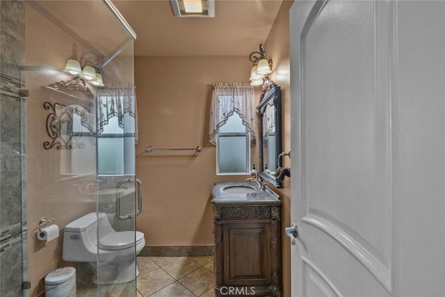 5322 Lemon Grove Avenue, Los Angeles, CA 90038