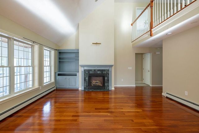 5 Windchime Drive, Bow, NH 03304