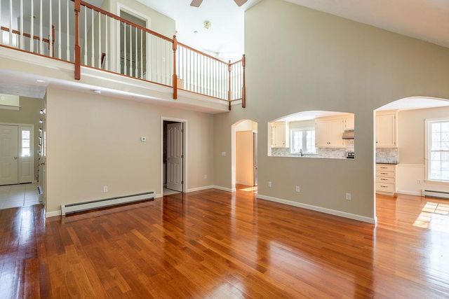 5 Windchime Drive, Bow, NH 03304