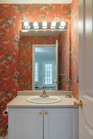 5 Windchime Drive, Bow, NH 03304