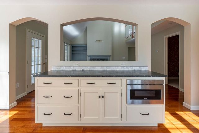 5 Windchime Drive, Bow, NH 03304