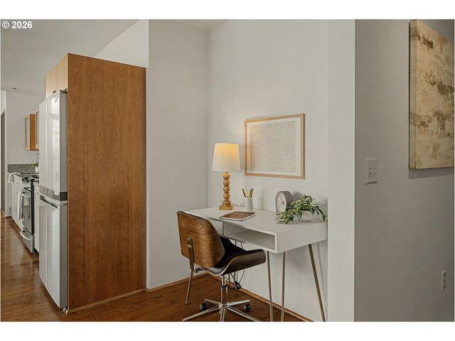 1221 Sw 10TH Ave 713, Portland, OR 97205