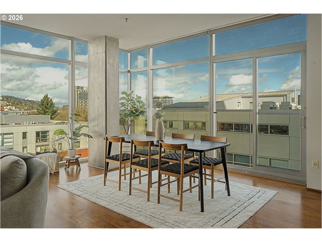 1221 Sw 10TH Ave 713, Portland, OR 97205