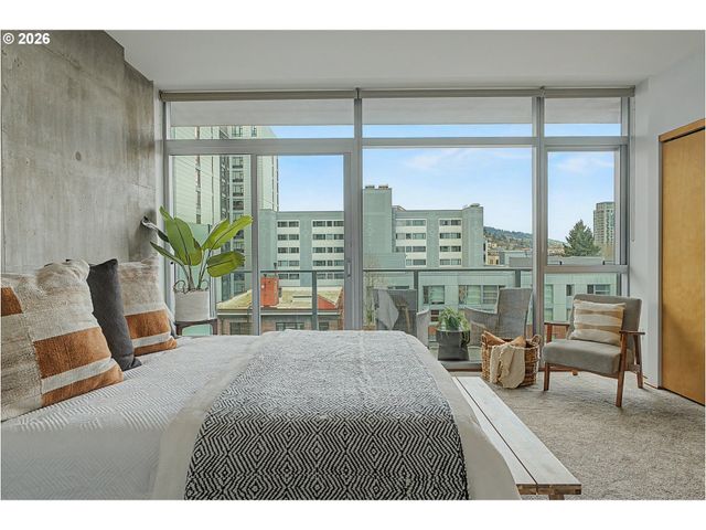 1221 Sw 10TH Ave 713, Portland, OR 97205