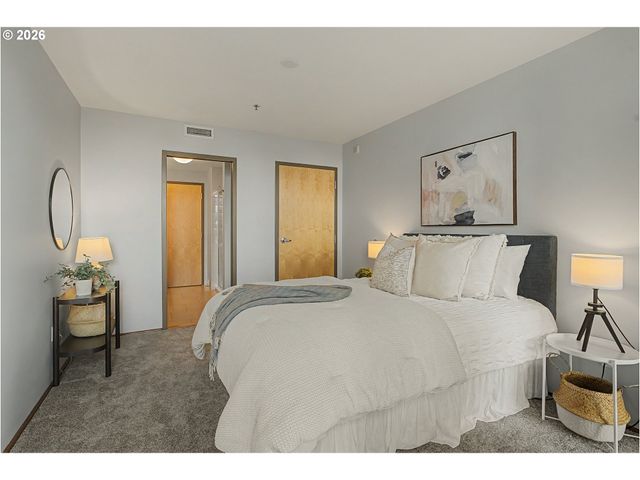 1221 Sw 10TH Ave 713, Portland, OR 97205