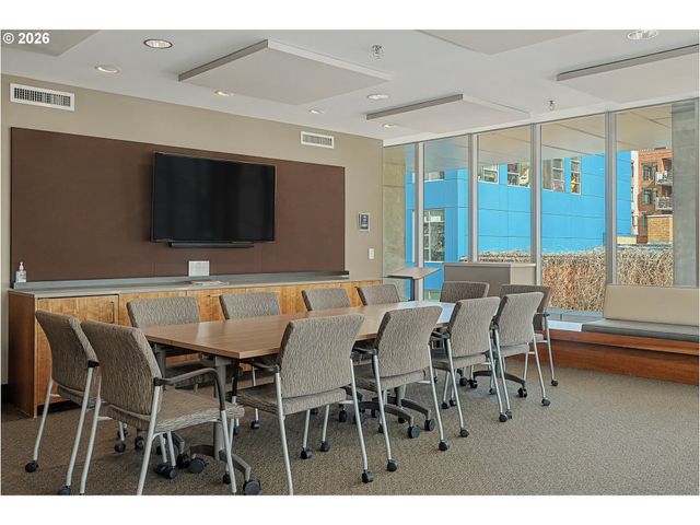 1221 Sw 10TH Ave 713, Portland, OR 97205