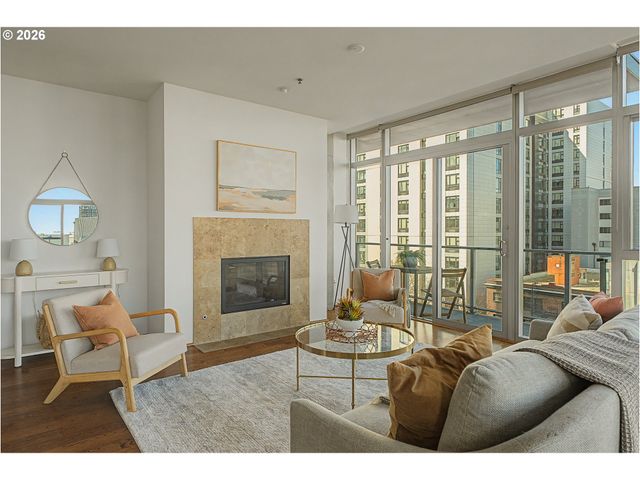 1221 Sw 10TH Ave 713, Portland, OR 97205