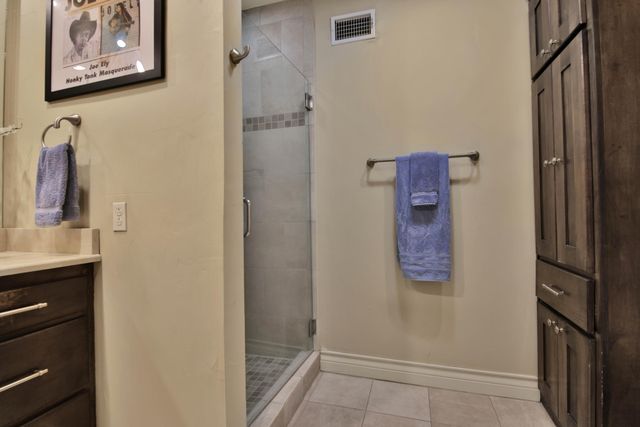 2901 19th Street, Lubbock, TX 79410