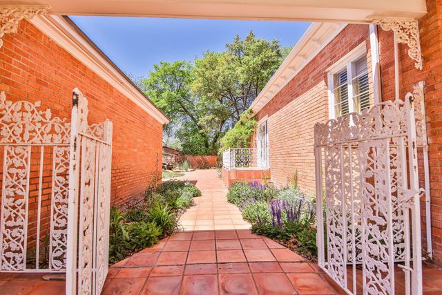2901 19th Street, Lubbock, TX 79410