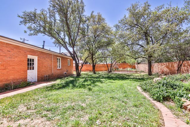 2901 19th Street, Lubbock, TX 79410