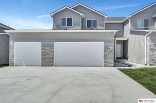 5909 S 94th Street, Lincoln, NE 68526