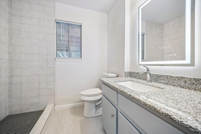 500 S 2nd ST B, Pflugerville, TX 78660
