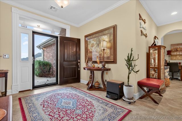 5711 Woodland Road, Bartlesville, OK 74006