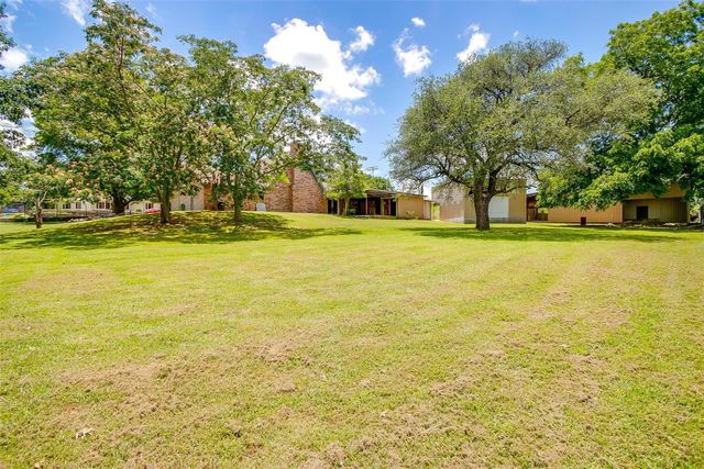 124 Candleridge Court, Weatherford, TX 76087
