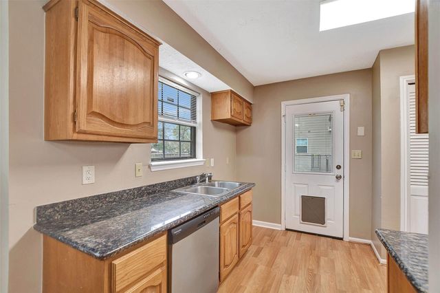 14018 Broken Arrow Drive, Willis, TX 77378