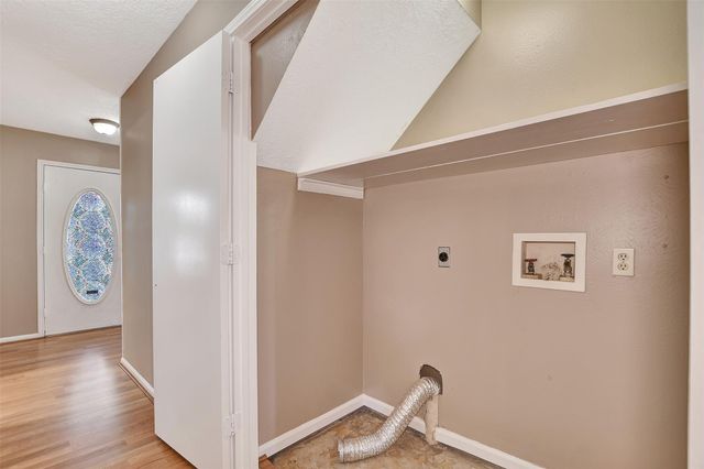 14018 Broken Arrow Drive, Willis, TX 77378