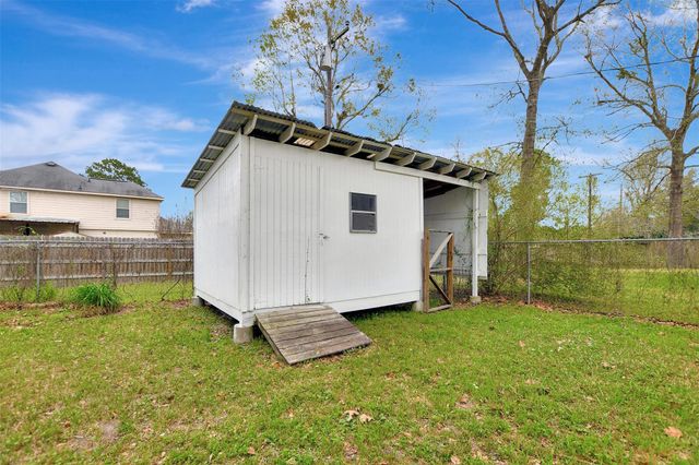 14018 Broken Arrow Drive, Willis, TX 77378