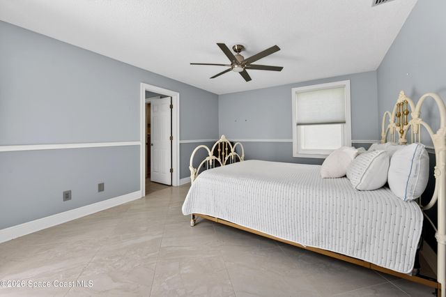 733 Green Valley Lane, Melbourne, FL 32940