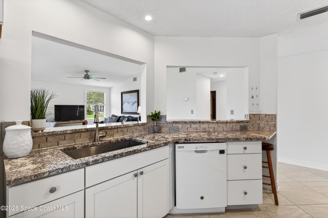 733 Green Valley Lane, Melbourne, FL 32940