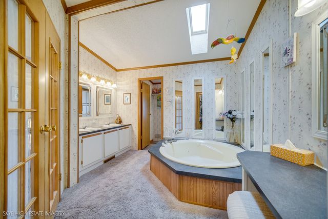 169 Whipporwill Drive, Beecher, IL 60401