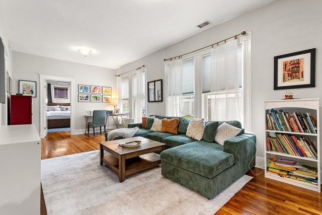 3 N Munroe Ter, Boston, MA 02122