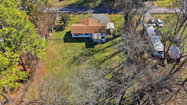 183 Mcdonald Drive, Rossville, GA 30741